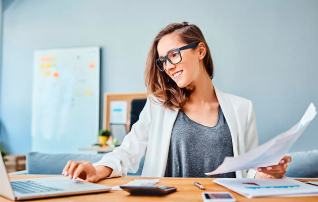 Finance Specialist - Compliance